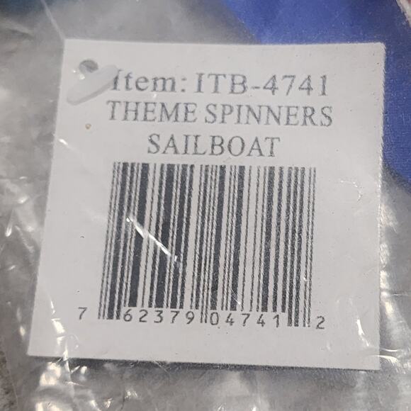 Sailboat Theme Spinner Weather Resistant 2D Appliqued Polyester Inthe Breeze NWT - Picture 7 of 7